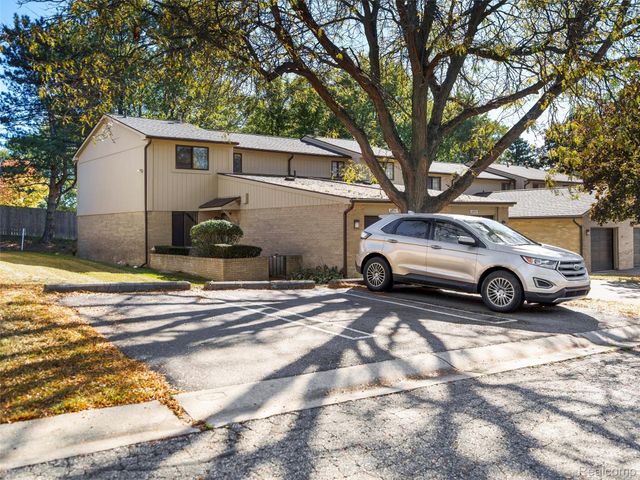 26910 W 12 Mile Road, Southfield, MI 48034