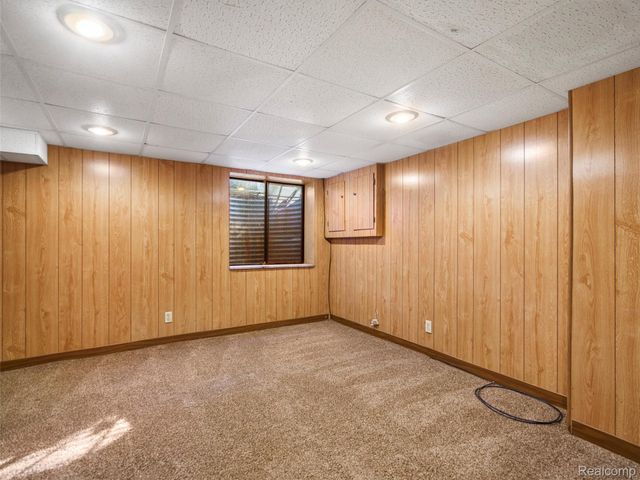 26910 W 12 Mile Road, Southfield, MI 48034