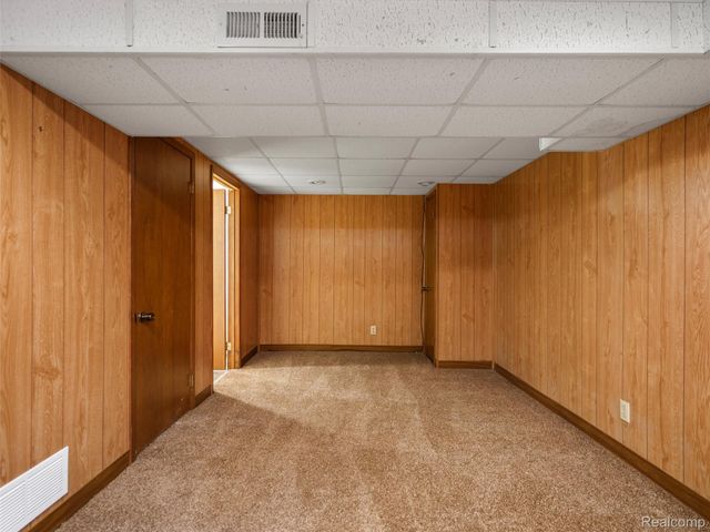 26910 W 12 Mile Road, Southfield, MI 48034