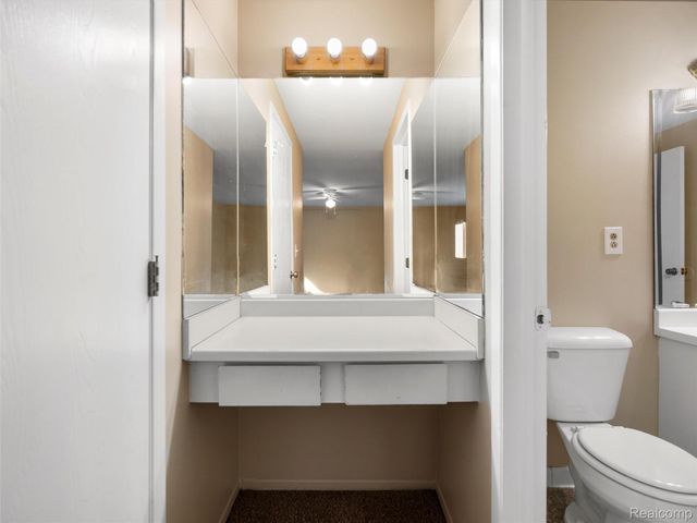 26910 W 12 Mile Road, Southfield, MI 48034