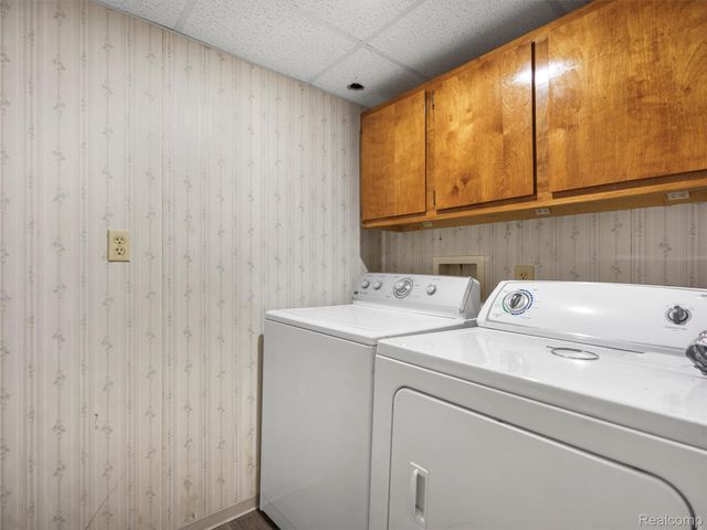 26910 W 12 Mile Road, Southfield, MI 48034