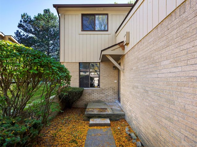 26910 W 12 Mile Road, Southfield, MI 48034