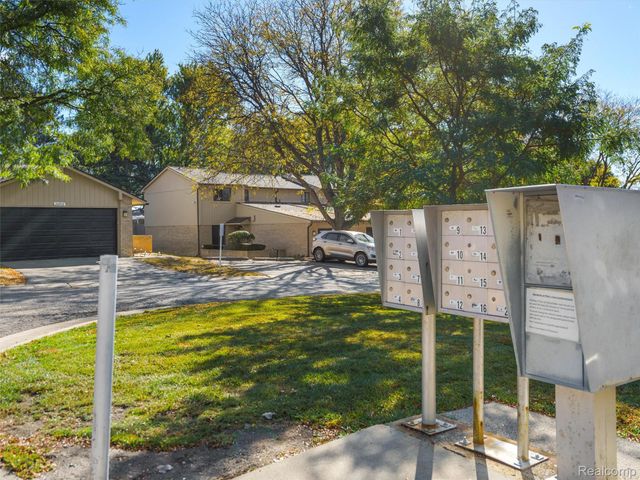 26910 W 12 Mile Road, Southfield, MI 48034