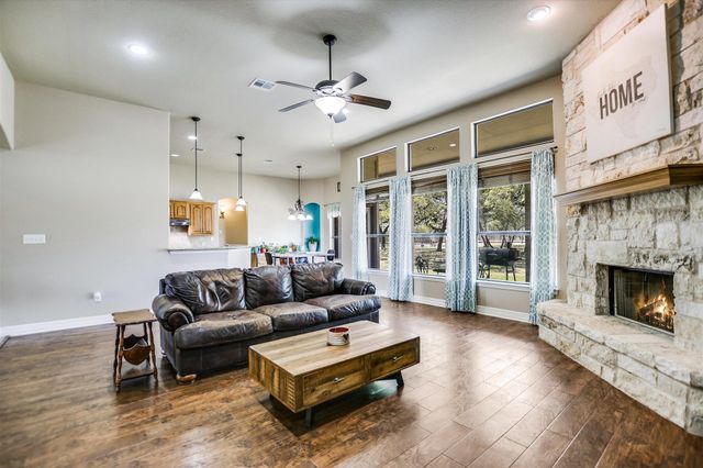 109 Kendra DR, Liberty Hill, TX 78642