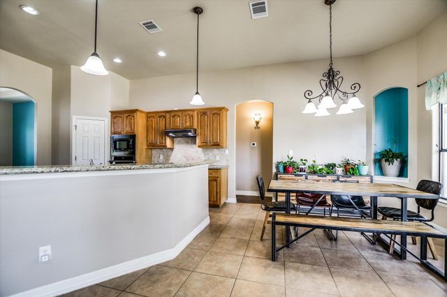 109 Kendra DR, Liberty Hill, TX 78642