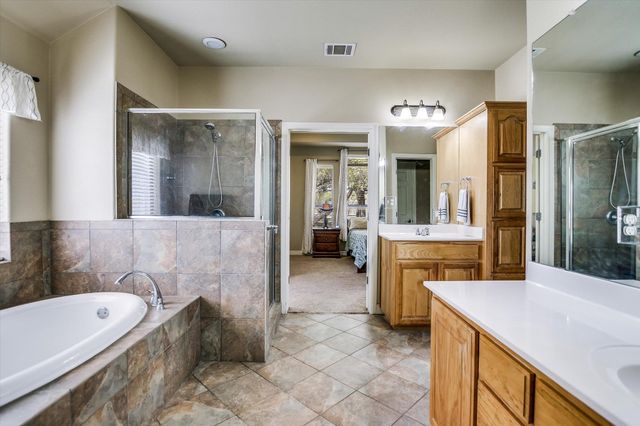 109 Kendra DR, Liberty Hill, TX 78642