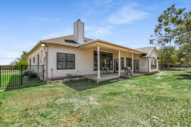 109 Kendra DR, Liberty Hill, TX 78642