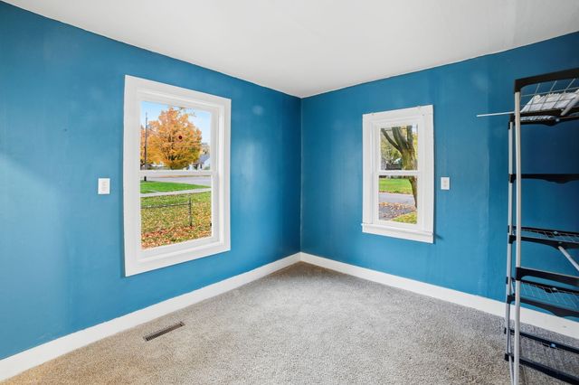 123 W Osceola Avenue, Reed City, MI 49677