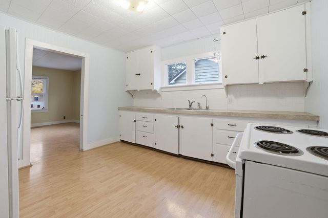 123 W Osceola Avenue, Reed City, MI 49677