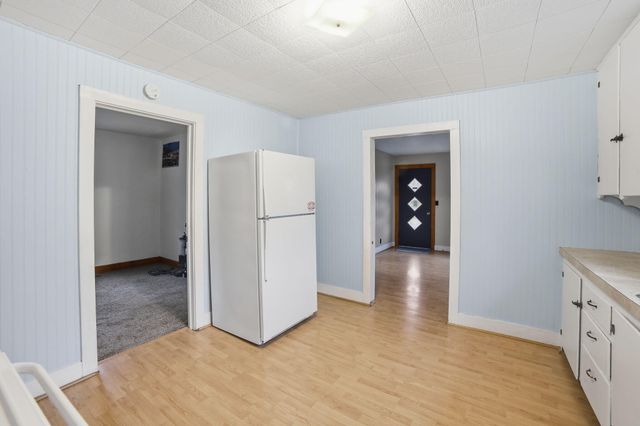 123 W Osceola Avenue, Reed City, MI 49677