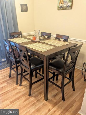 202 ADAMS DR, Womelsdorf, PA 19567