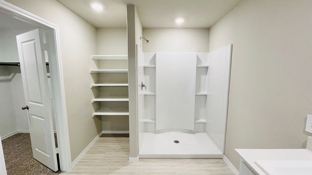 4248 TRICKLING CREEK Lane, Fort Worth, TX 76036