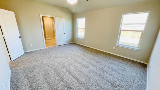 4248 TRICKLING CREEK Lane, Fort Worth, TX 76036