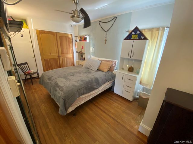 211 Madison Avenue, Franklin Square, NY 11010