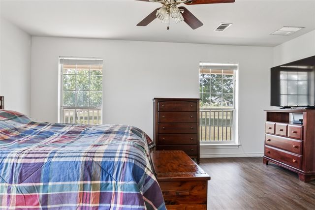 257 Cypress Point Drive, Gunter, TX 75058