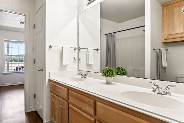 257 Cypress Point Drive, Gunter, TX 75058