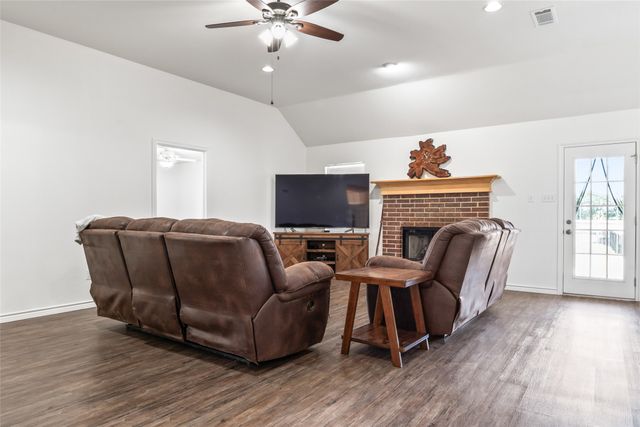 257 Cypress Point Drive, Gunter, TX 75058