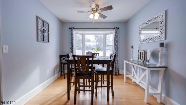 2 Center St, Holland Twp., NJ 08848