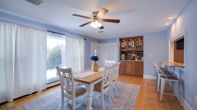 2 Center St, Holland Twp., NJ 08848