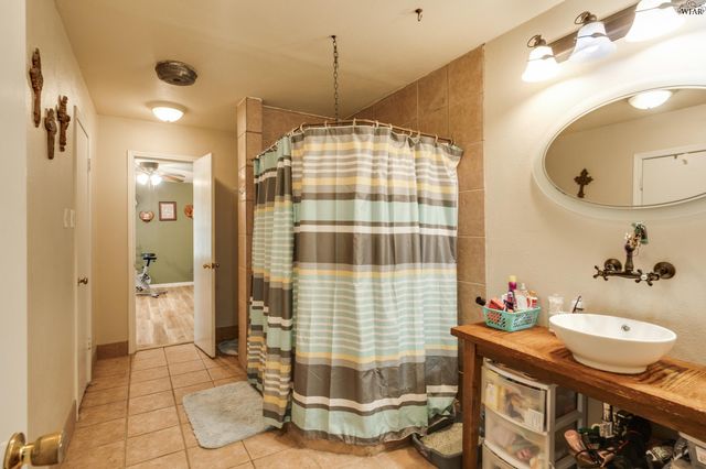 5 FAWNWOOD COURT, Wichita Falls, TX 76310