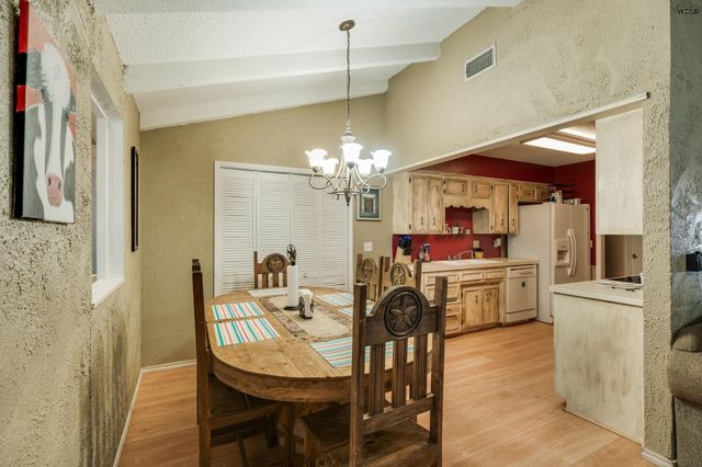 5 FAWNWOOD COURT, Wichita Falls, TX 76310