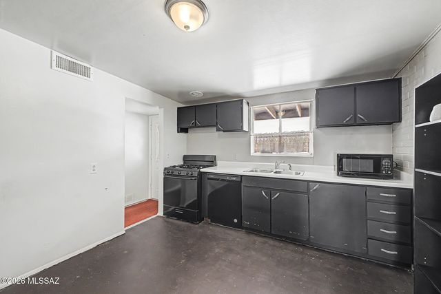 6516 E Nelson Drive, Tucson, AZ 85730
