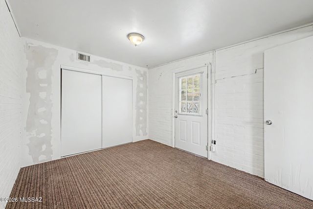 6516 E Nelson Drive, Tucson, AZ 85730