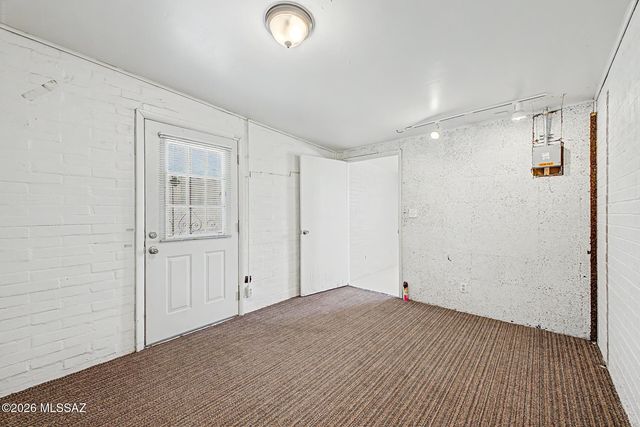 6516 E Nelson Drive, Tucson, AZ 85730