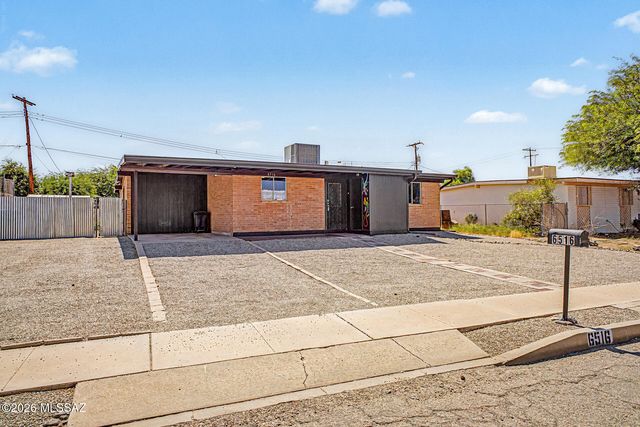 6516 E Nelson Drive, Tucson, AZ 85730