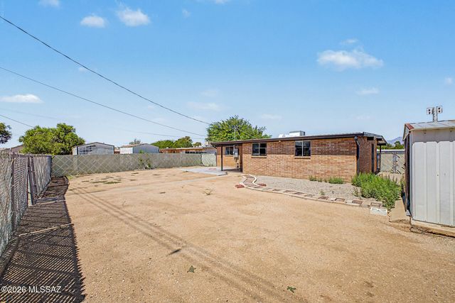 6516 E Nelson Drive, Tucson, AZ 85730