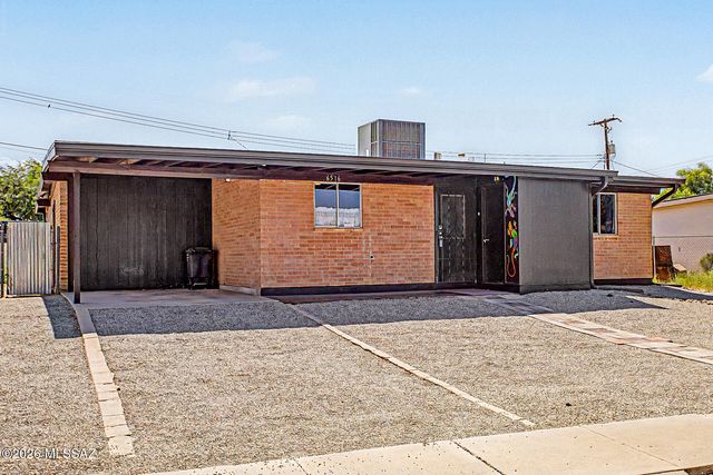 6516 E Nelson Drive, Tucson, AZ 85730