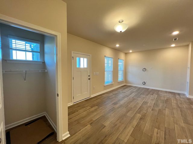 842 Silo Park Drive, Wake Forest, NC 27587