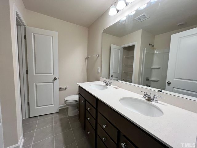 842 Silo Park Drive, Wake Forest, NC 27587