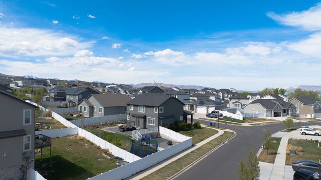 63 E BLUE HERON DR, Saratoga Springs, UT 84045