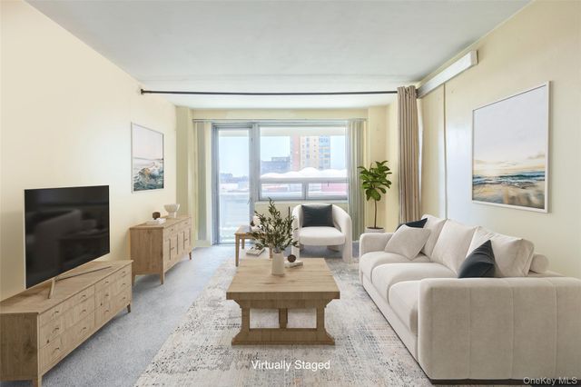 61-15 97th Street 8D, Rego Park, NY 11374