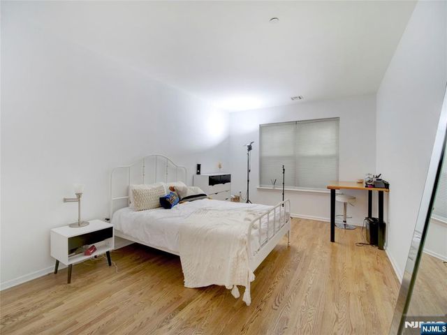 92 Willow Street 3, Bloomfield, NJ 07003