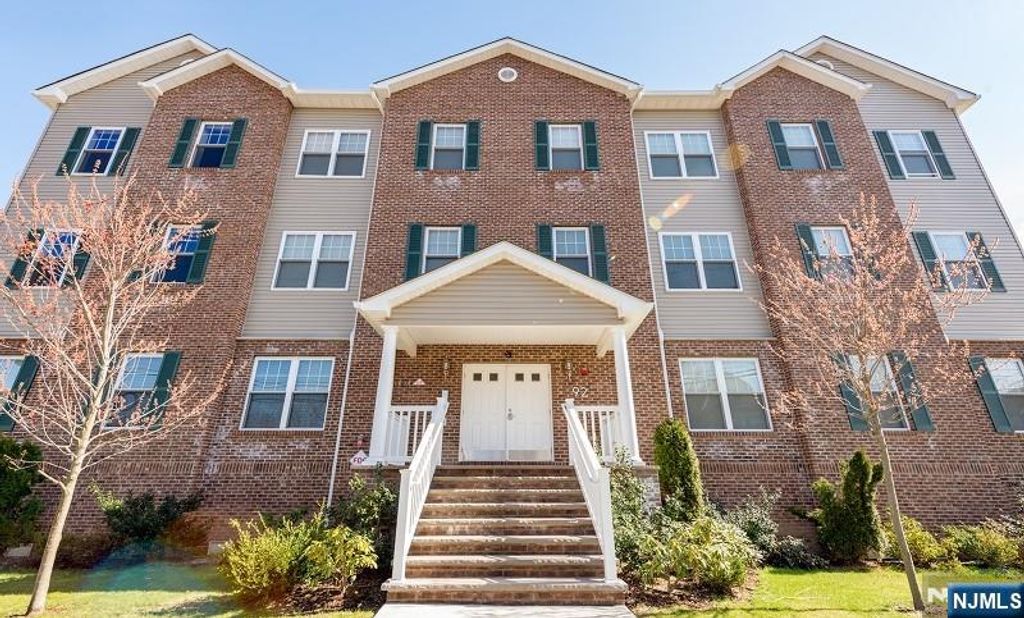 92 Willow Street 3, Bloomfield, NJ 07003