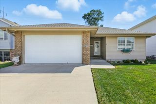 2605 PAVICH Drive, Council Bluffs, IA 51501