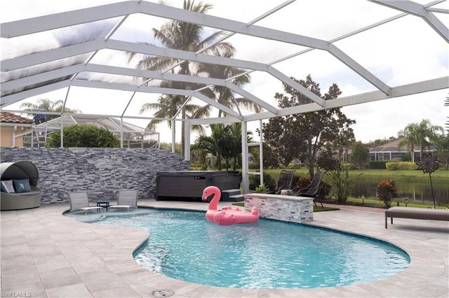 7658 Sicilia CT, Naples, FL 34114