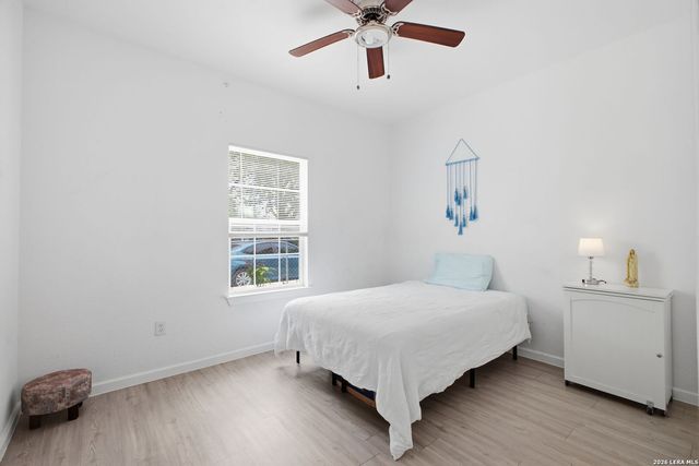 1516 Santiago, San Antonio, TX 78207