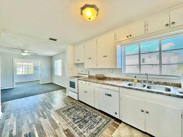 508 N MACDILL AVENUE, Tampa, FL 33609