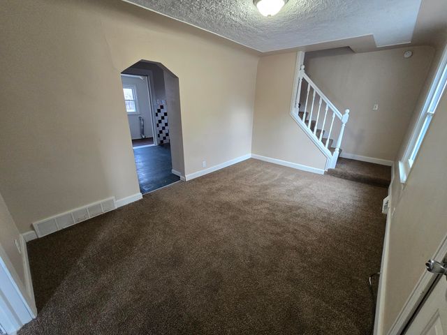 11695 Norborne Avenue, Redford, MI 48239