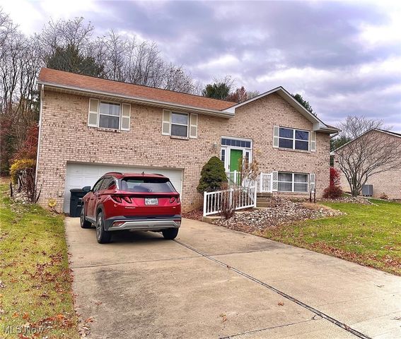 512 Pine Valley Drive, Steubenville, OH 43952