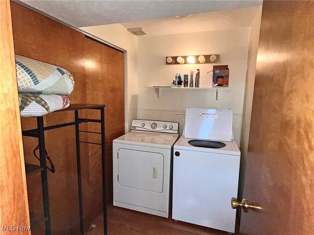 512 Pine Valley Drive, Steubenville, OH 43952