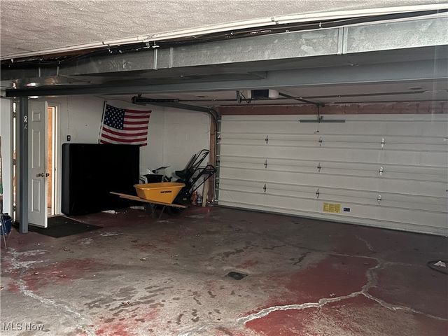 512 Pine Valley Drive, Steubenville, OH 43952