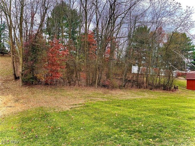 512 Pine Valley Drive, Steubenville, OH 43952