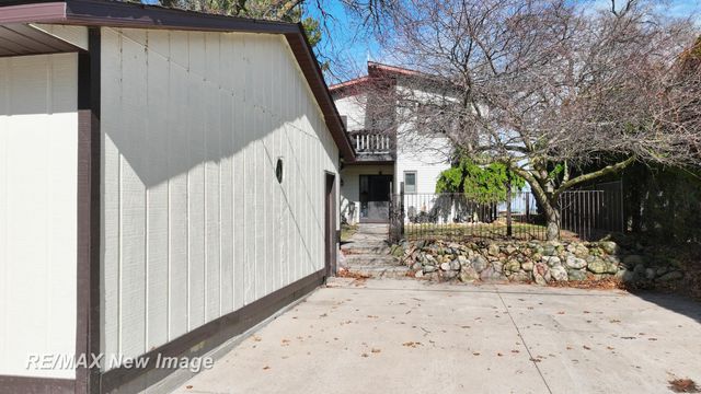 389 Ricoma Beach Road, Bangor Twp, MI 48706