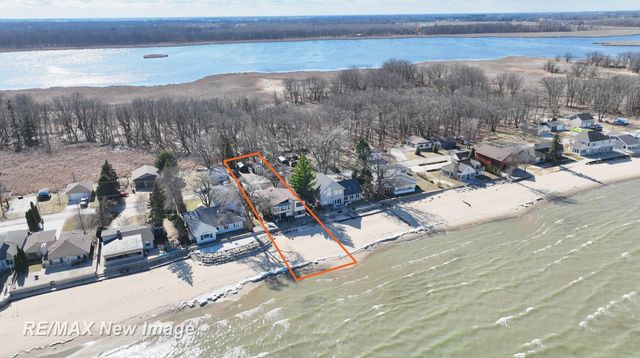 389 Ricoma Beach Road, Bangor Twp, MI 48706