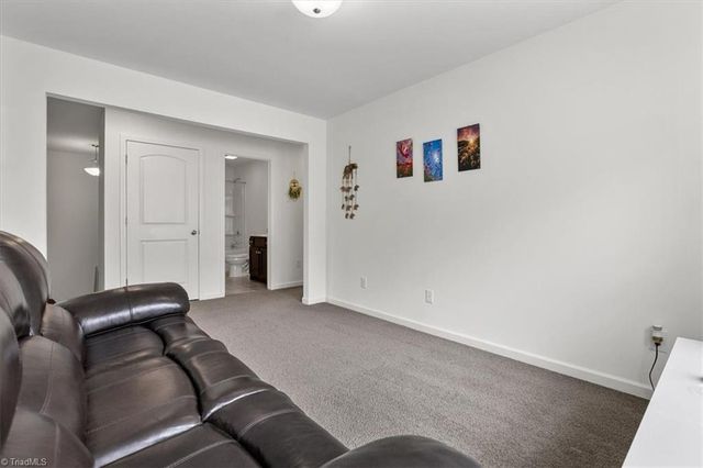 4021 Pursuance Court, High Point, NC 27265