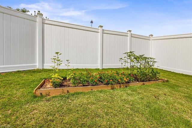 4021 Pursuance Court, High Point, NC 27265